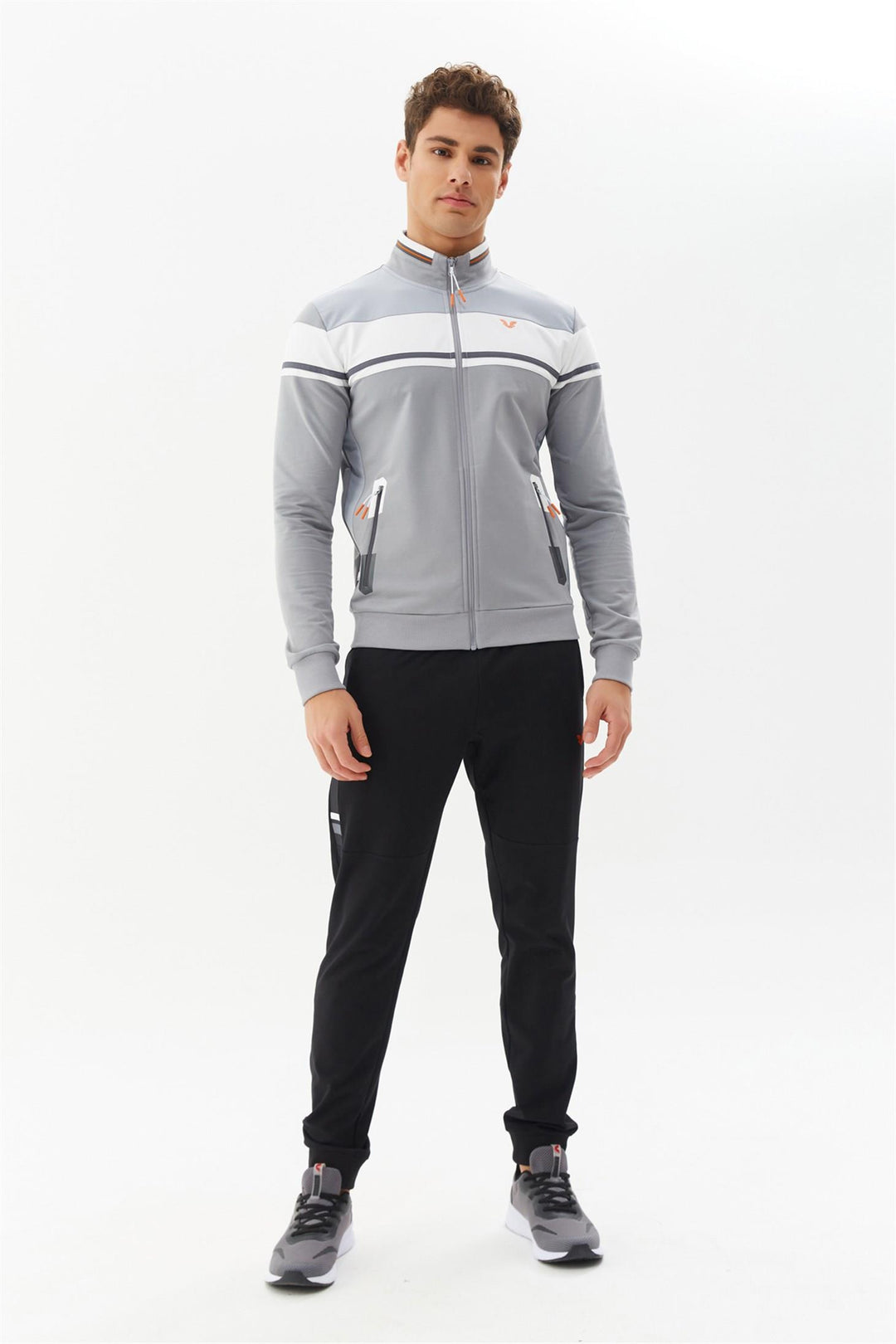 Lässiger Herren-Trainingsanzug