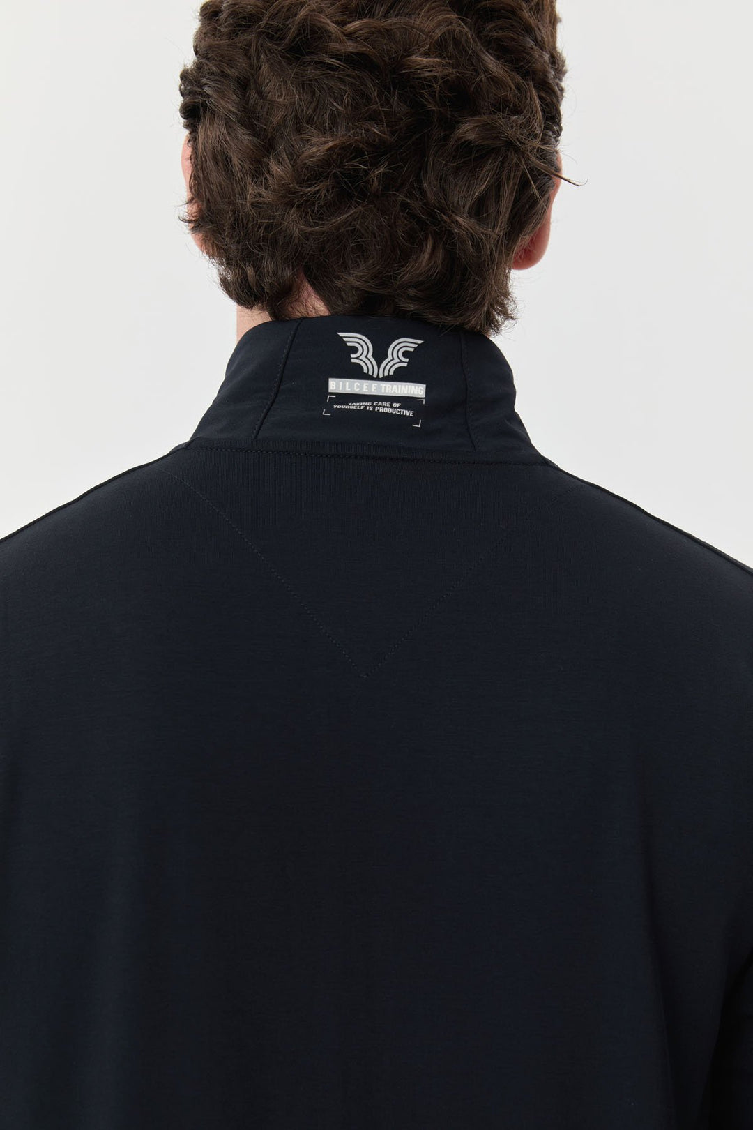 Herren-Trainingsanzug mit Tasche