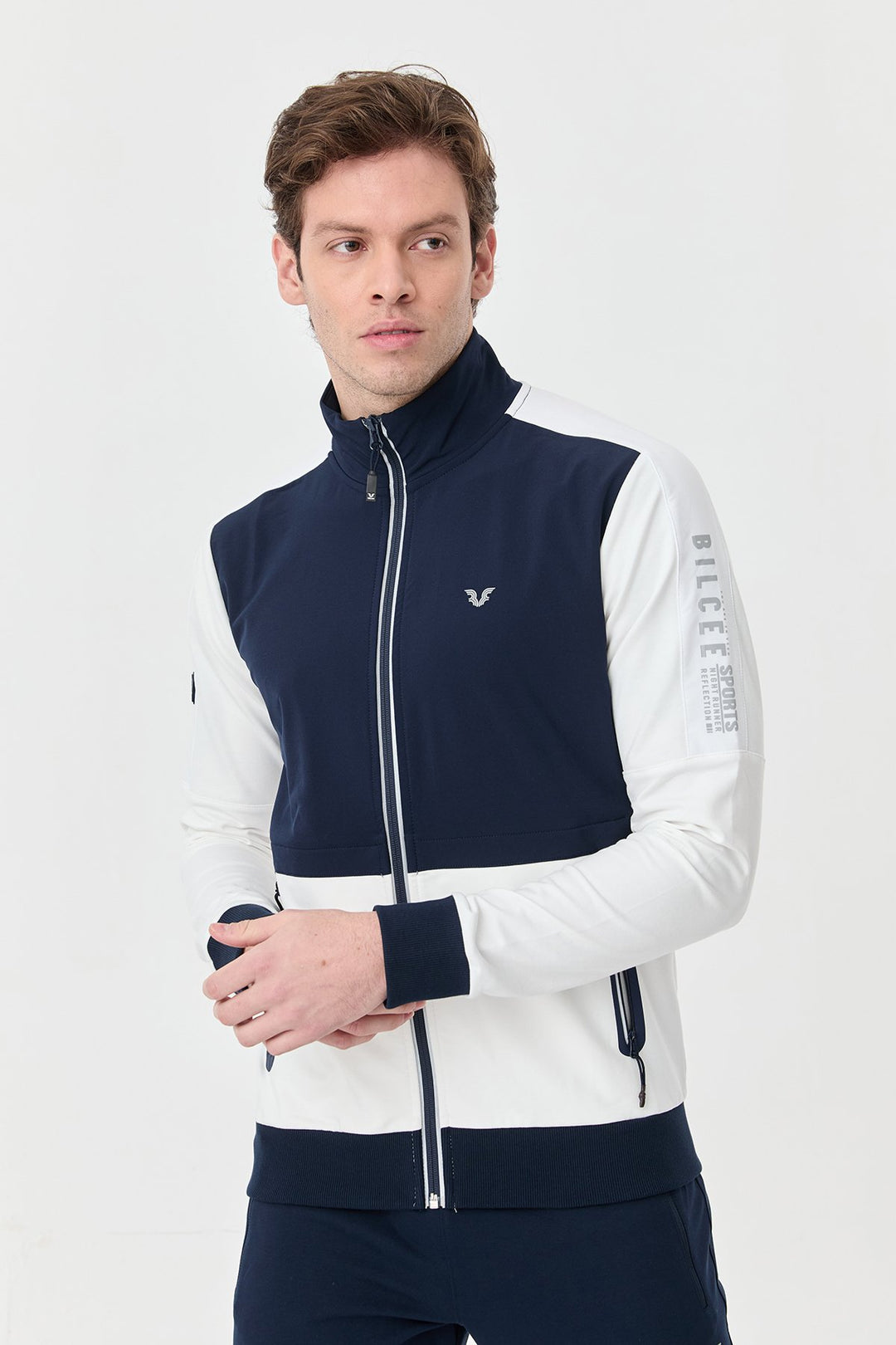 Herren-Trainingsanzug mit Tasche