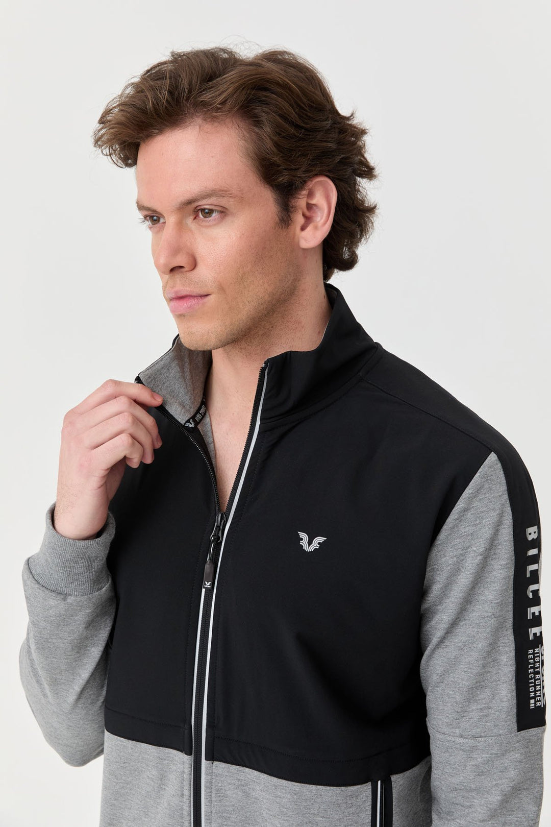 Herren-Trainingsanzug mit Tasche