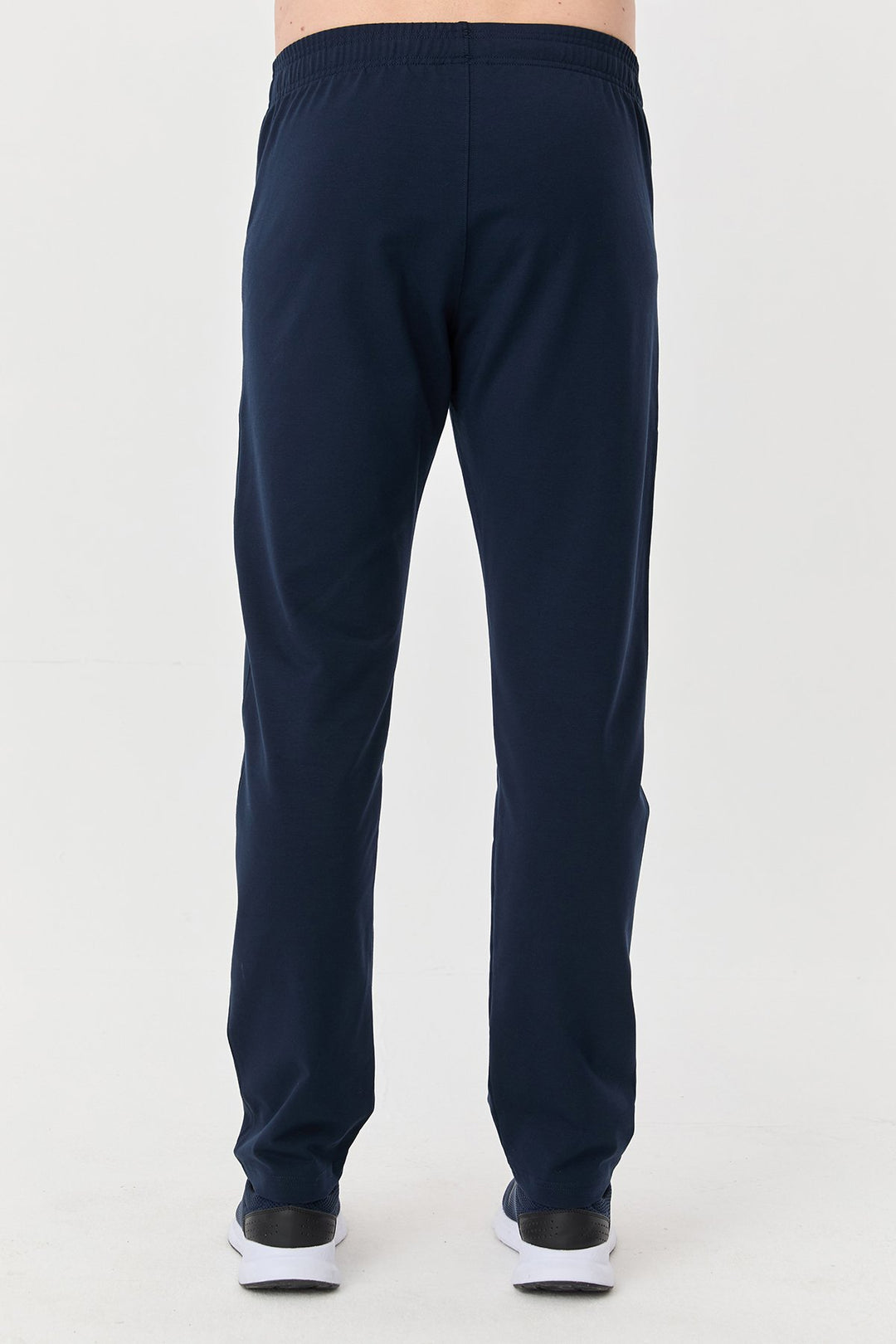 Herren-Trainingsanzug mit Tasche