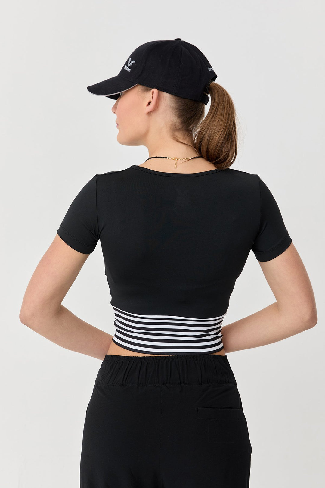 Damen Kurzarm Crop Body