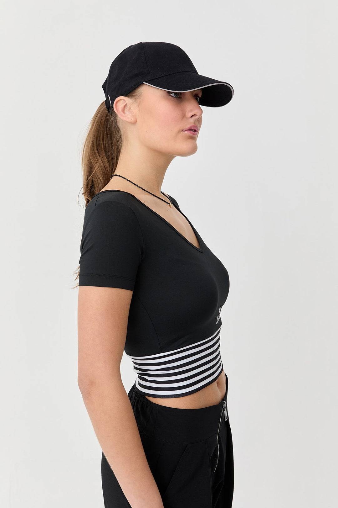 Damen Kurzarm Crop Body 