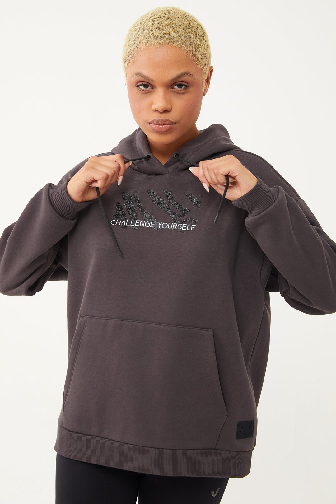 Damen-Sweatshirt mit Kapuze und glitzerndem Aufdruck